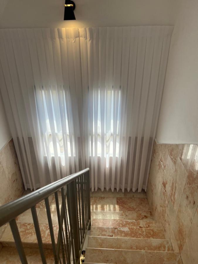 The Lion Hotel ไฮฟา ภายนอก รูปภาพ